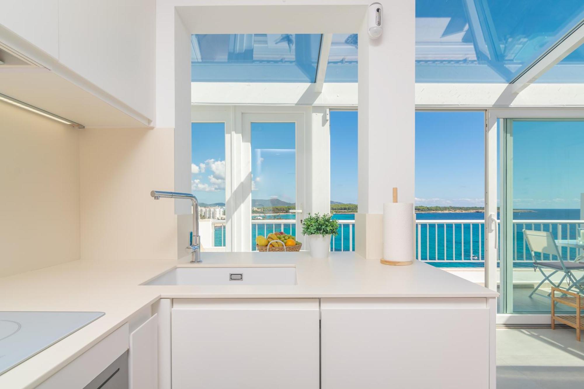 Апартаменты Marinamar Sea View Сильот Экстерьер фото